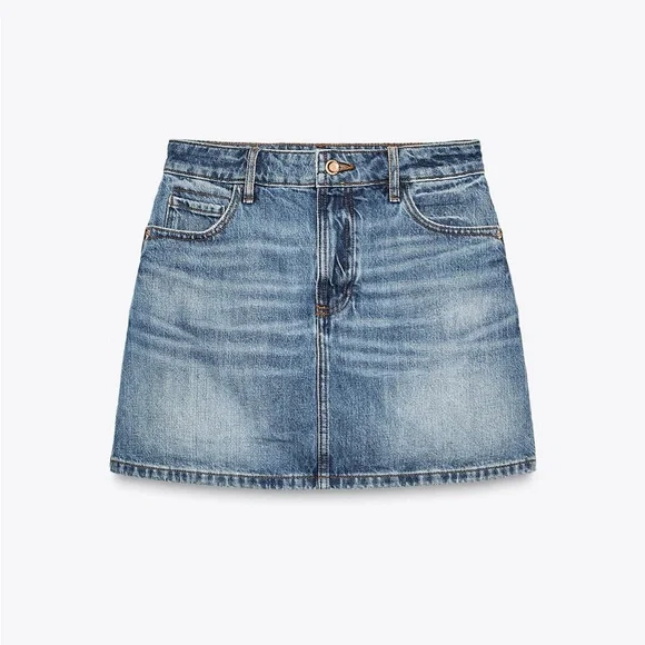 Zara (BRAND NEW) Blue Mini Skirt, Size medium - Picture 6 of 9